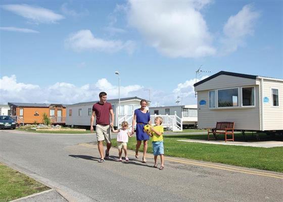 Kinmel Bay Caravan Hire Golden Sands Sea Front المظهر الخارجي الصورة