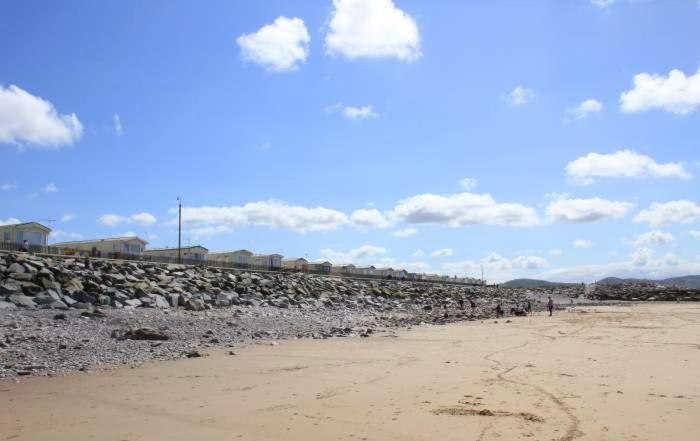 Kinmel Bay Caravan Hire Golden Sands Sea Front المظهر الخارجي الصورة