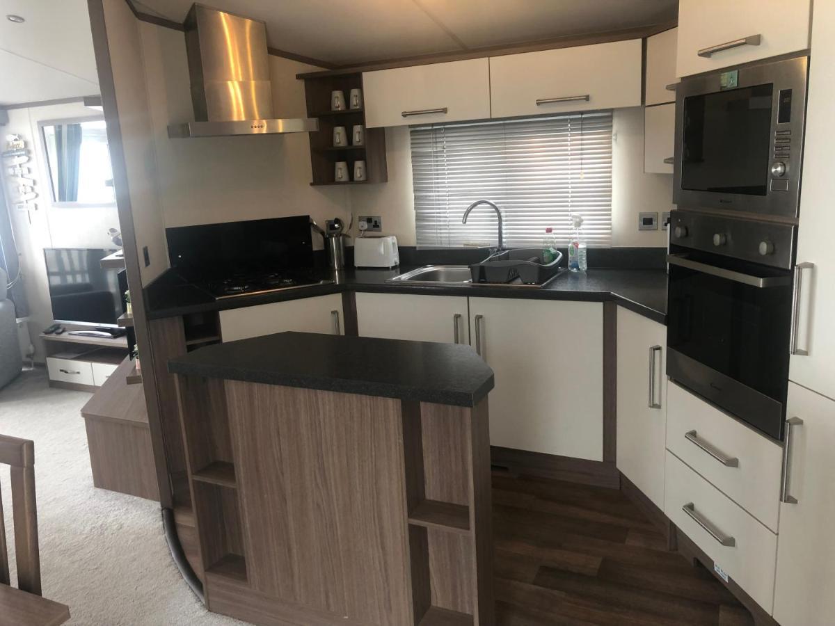 Kinmel Bay Caravan Hire Golden Sands Sea Front المظهر الخارجي الصورة