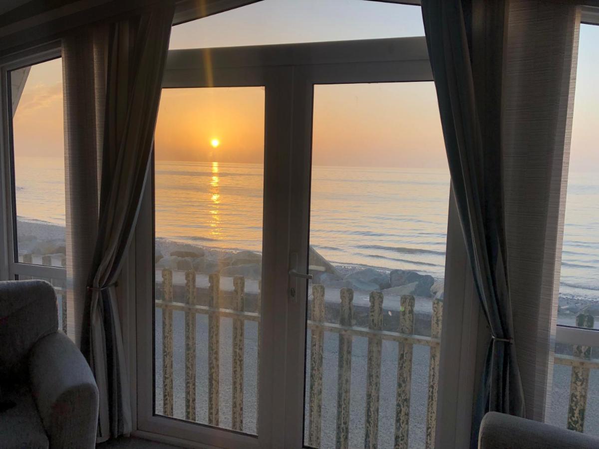 Kinmel Bay Caravan Hire Golden Sands Sea Front المظهر الخارجي الصورة