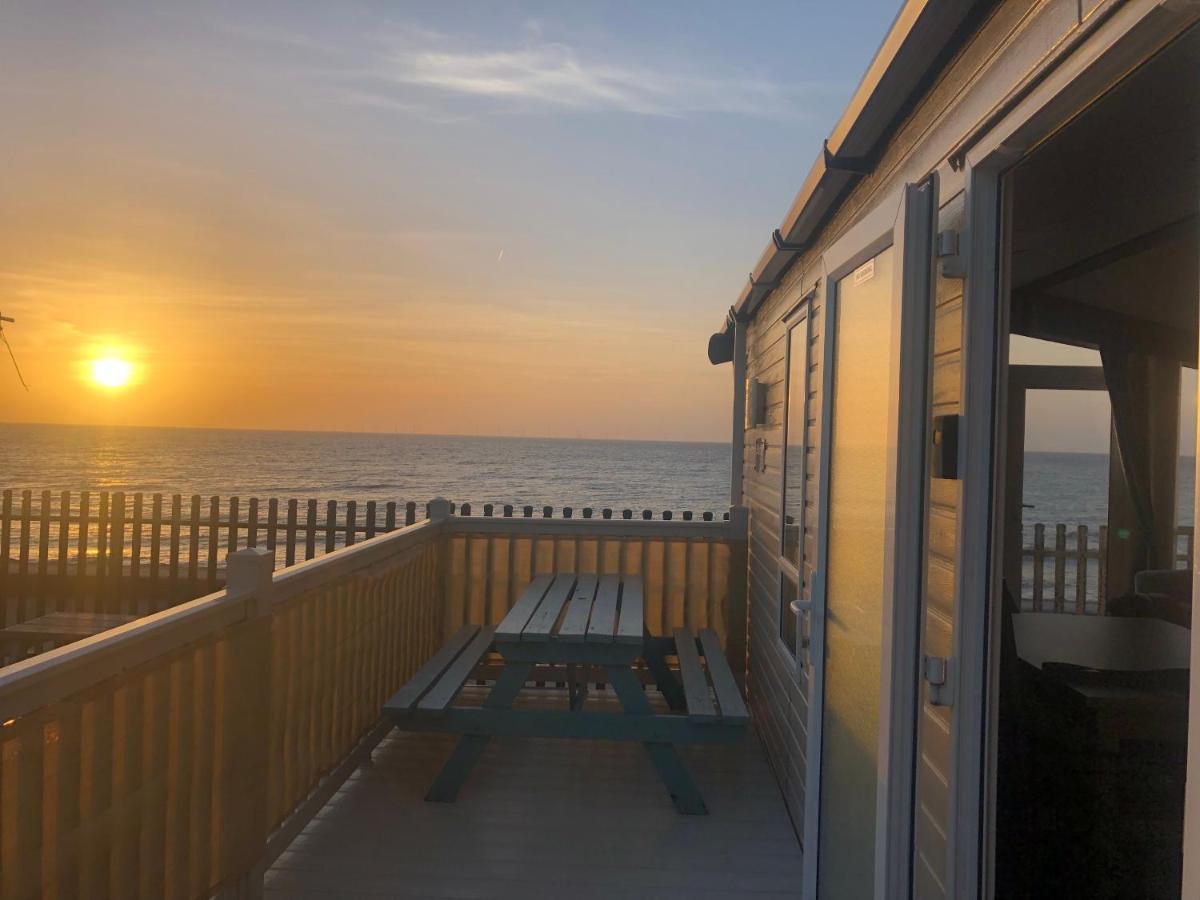 Kinmel Bay Caravan Hire Golden Sands Sea Front المظهر الخارجي الصورة