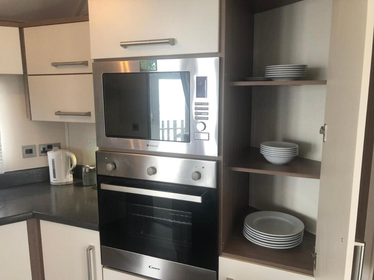 Kinmel Bay Caravan Hire Golden Sands Sea Front المظهر الخارجي الصورة